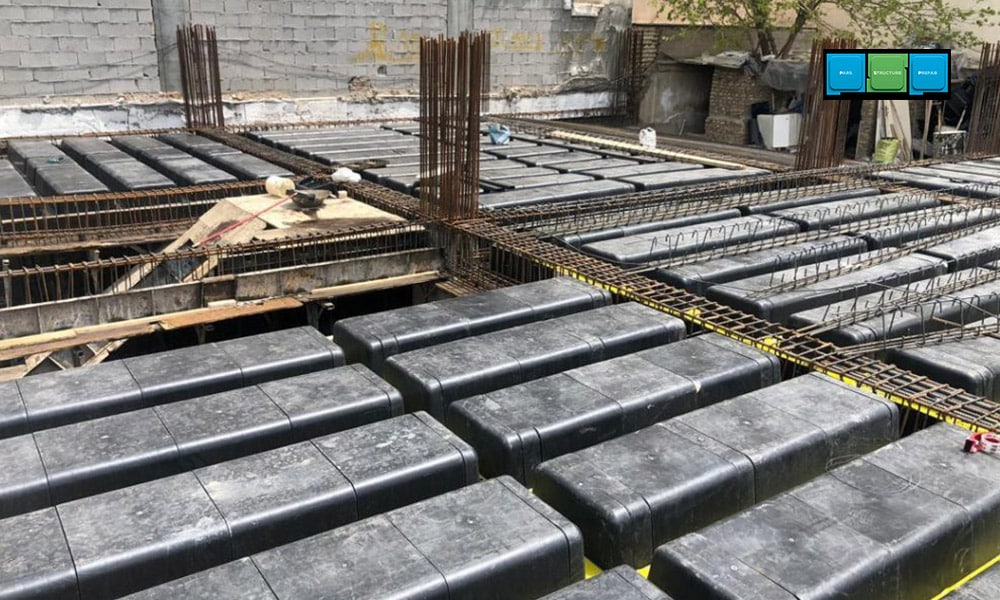 مشکلات سقف وافل در نصب: چالش ‌های اجرایی در قالب‌بندی و نصب